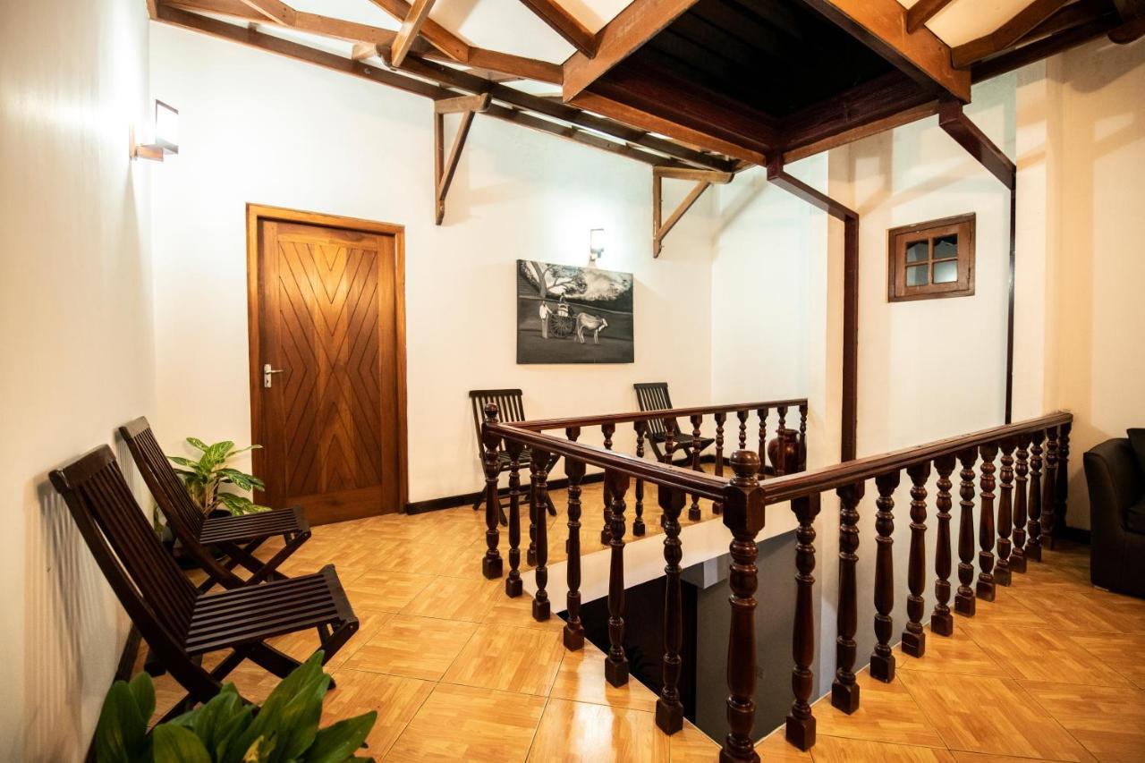 Shakuna Villa Hikkaduwa Exterior photo