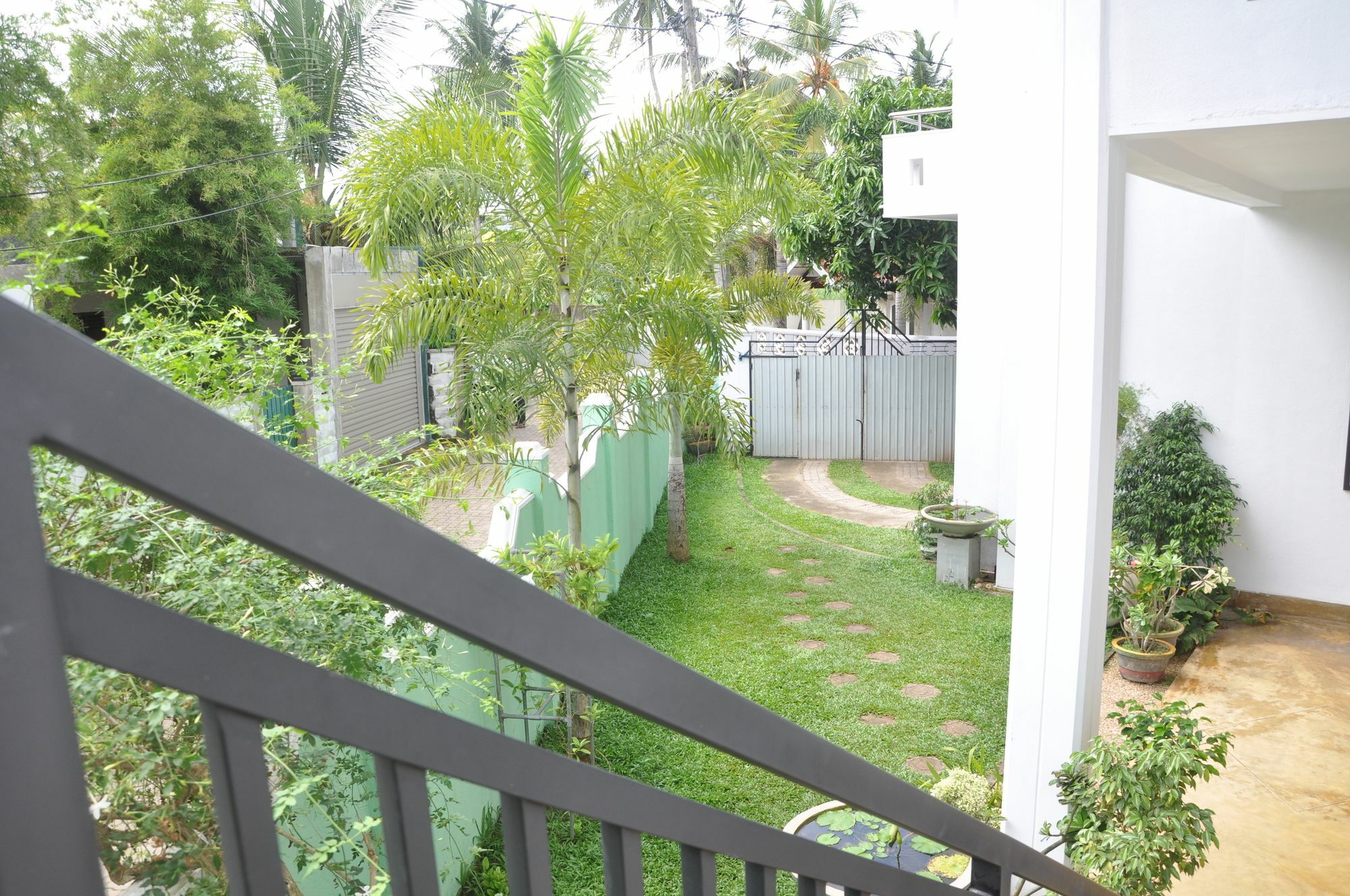 Shakuna Villa Hikkaduwa Exterior photo